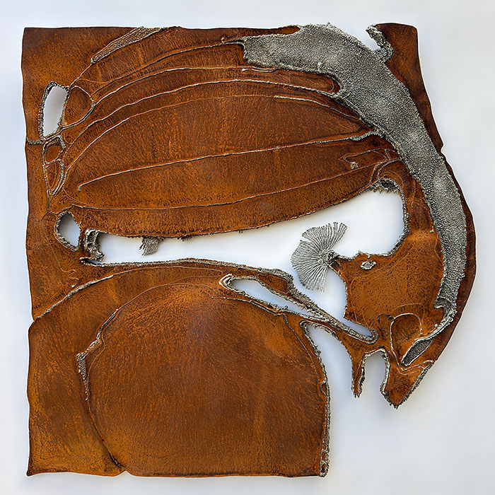 Moderne Wandskulptur aus rostigem Corten-Stahl
