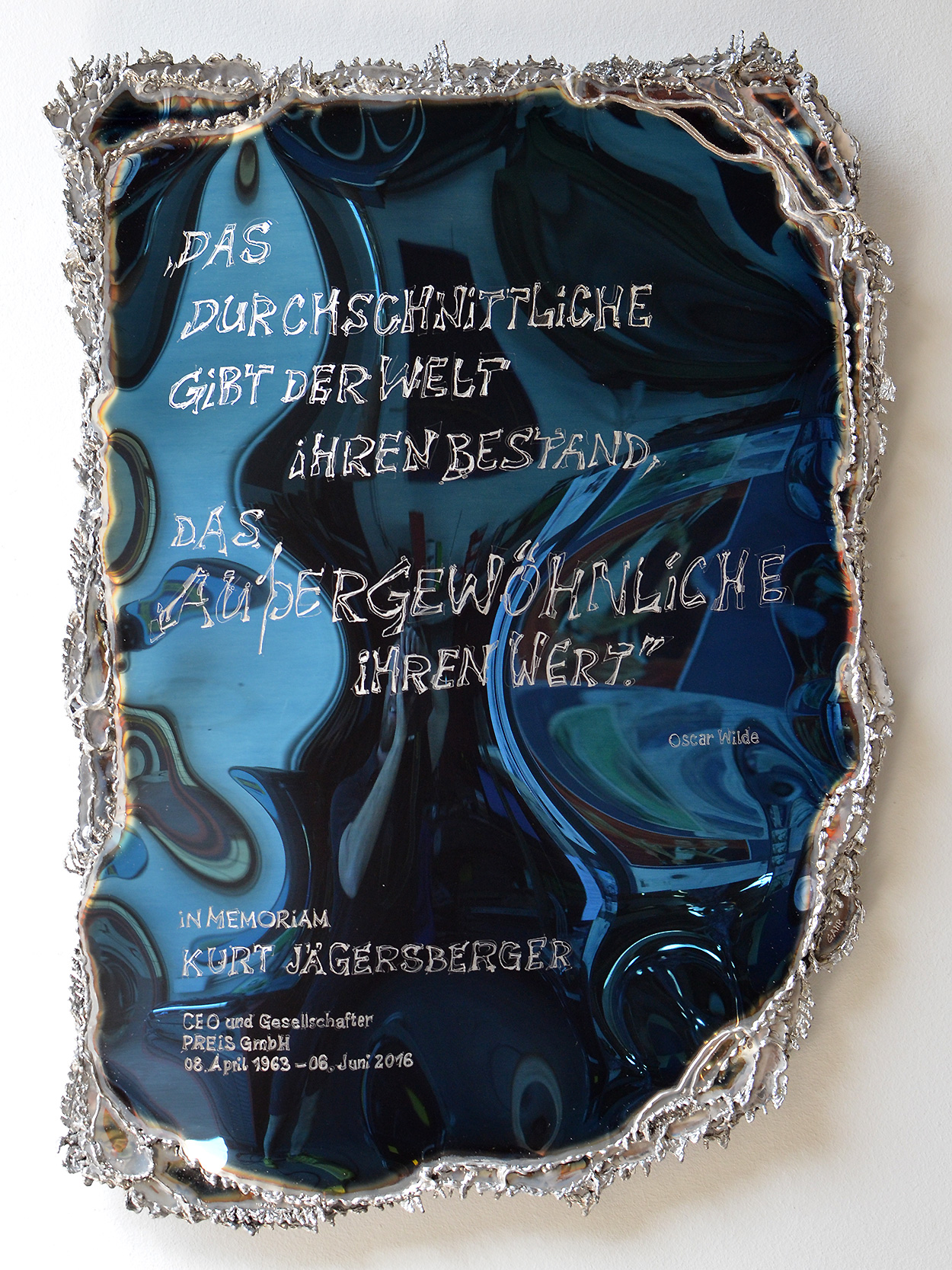 Gedenktafel aus Edelstahl, Gravurkunst auf Metall