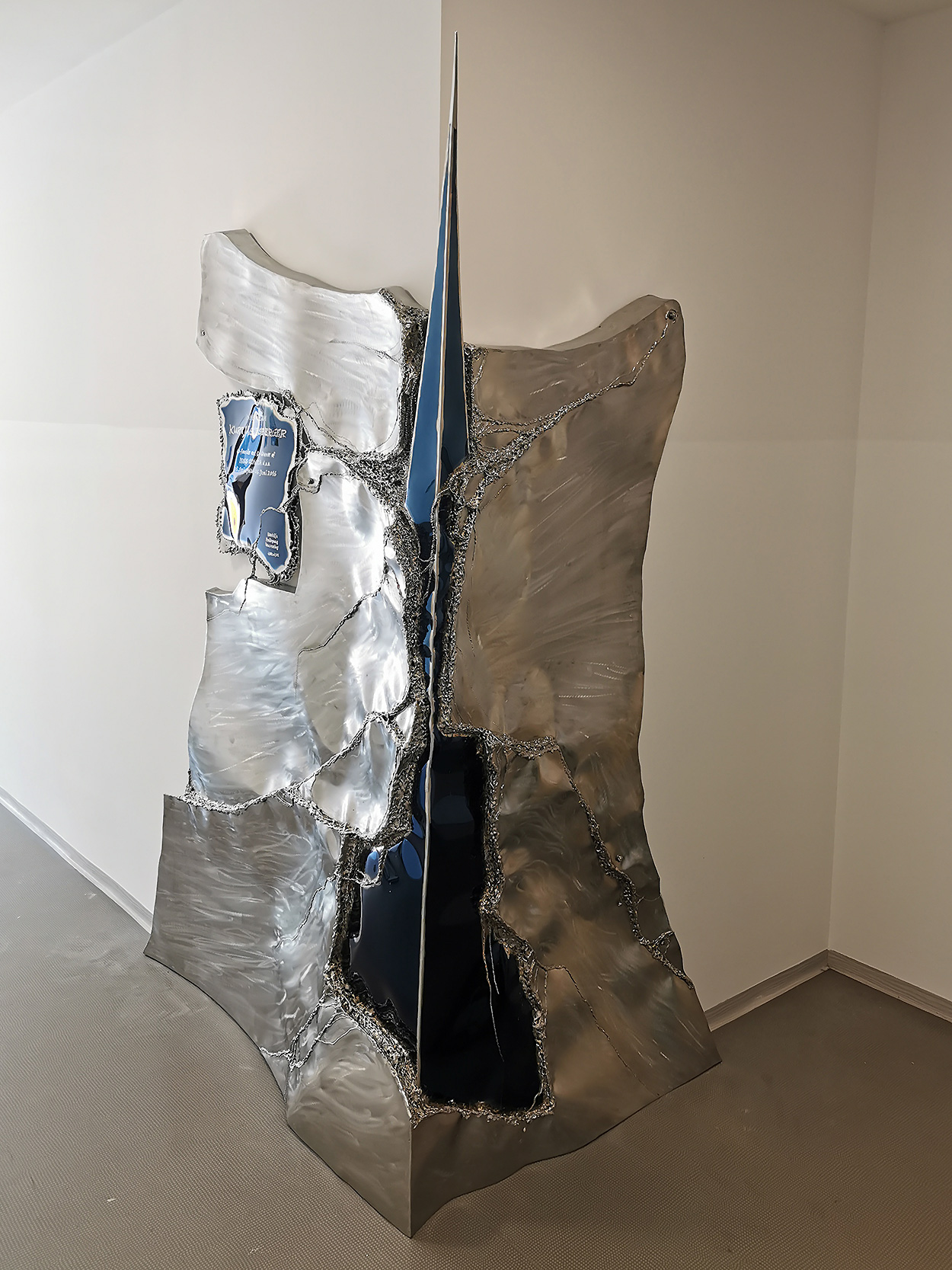 Contemporary Memorial Sculpture of Metal